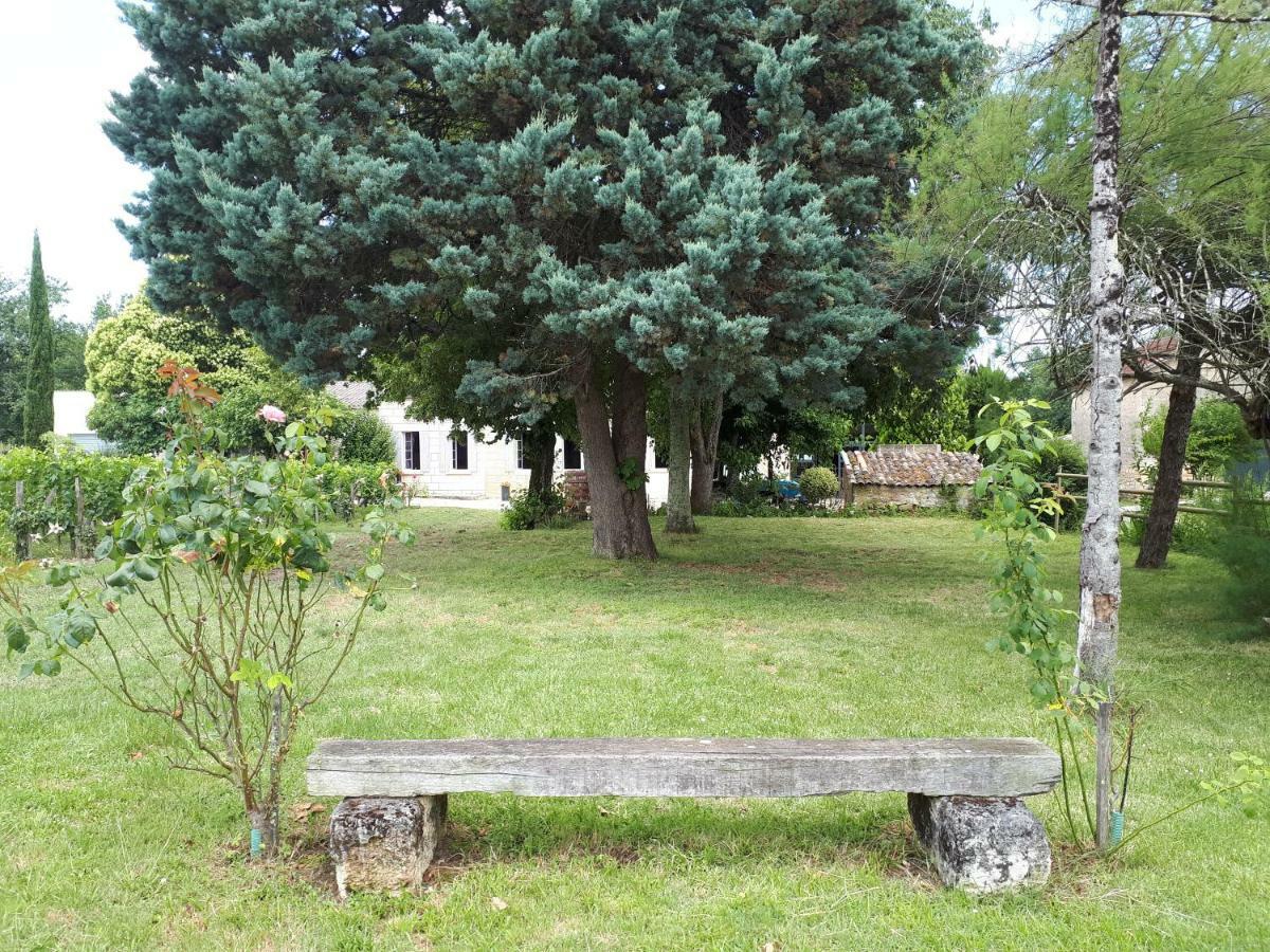 Chateau Vieux Mougnac Petit-Palais-et-Cornemps Εξωτερικό φωτογραφία