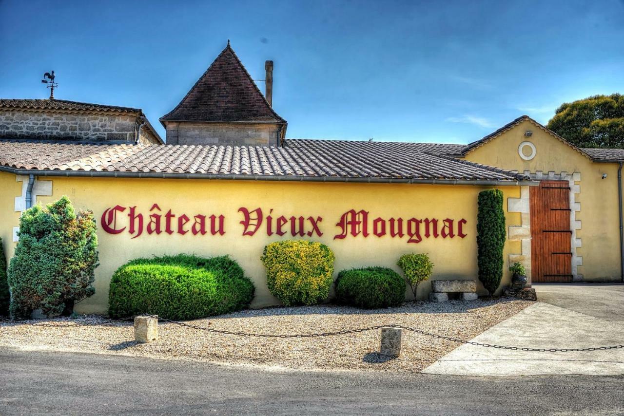 Chateau Vieux Mougnac Petit-Palais-et-Cornemps Εξωτερικό φωτογραφία